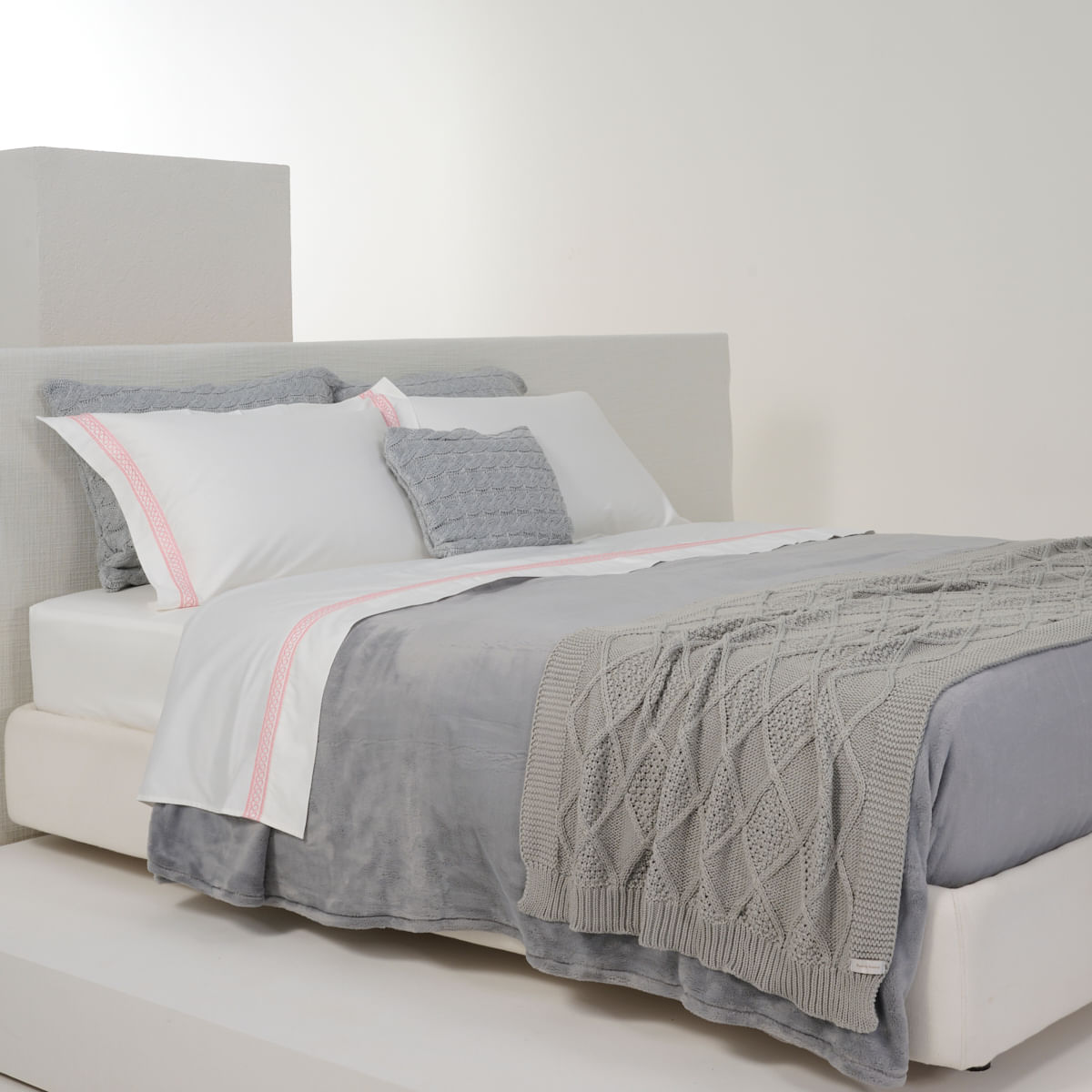 10 01 0395 JOGO DE LENCOL DESIREE BRANCO ROSA 002